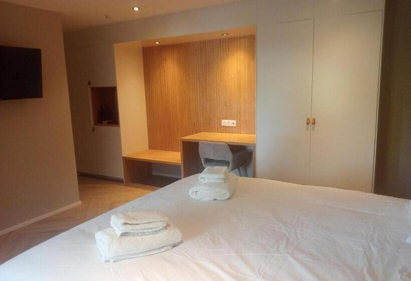 غرفة قياسية, Dionbulles & Dionlodge Guesthouse, Private Wellness Pool In Option