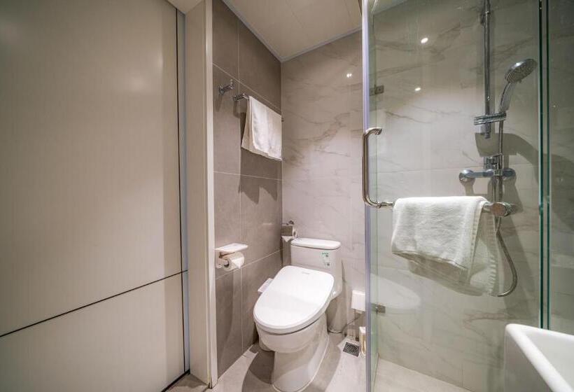 Студия Superior, Boston Executive Apartments