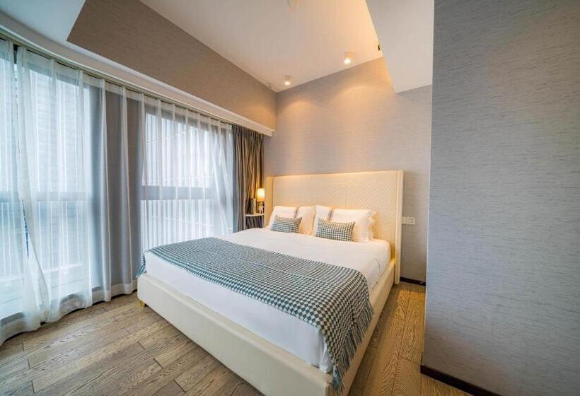 Студия Superior, Boston Executive Apartments