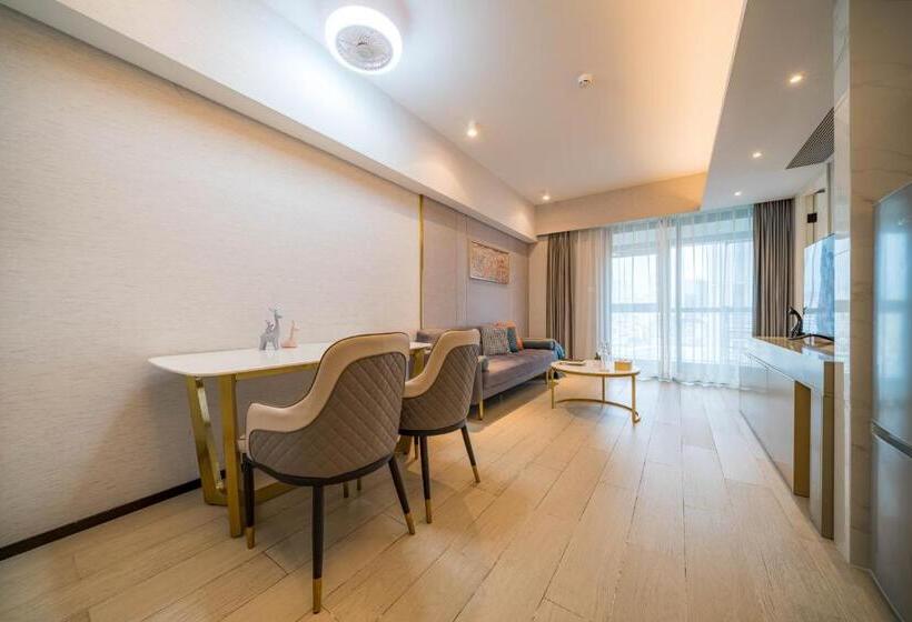 Студия Superior, Boston Executive Apartments