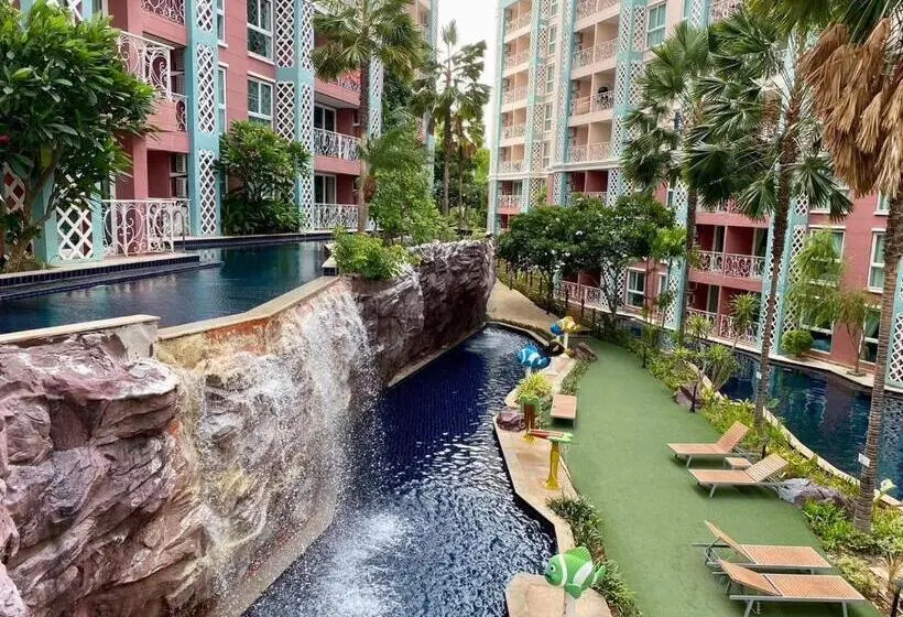 آپارتمان 1 خوابه با چشم‌انداز استخر, Grande Caribbean Condo Resort Pattaya G2008