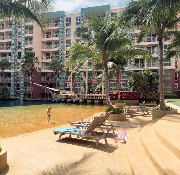 プールの見える１ベッドルームアパートメント, Grande Caribbean Condo Resort Pattaya G2008