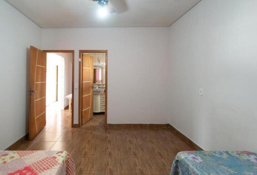 غرفة عائلية, Hostel Toca Do Noel E Bia