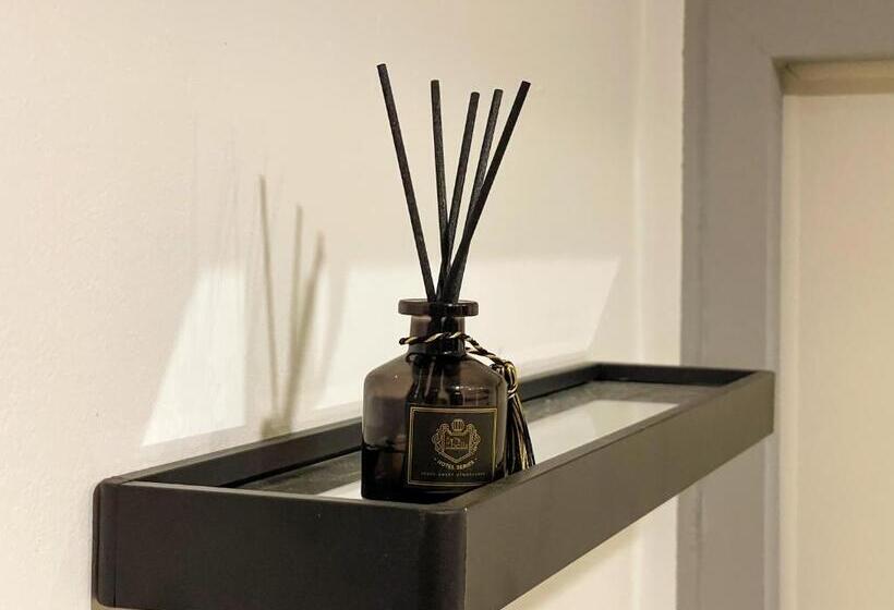 Standard-huone Parveke, Kefir Phuket