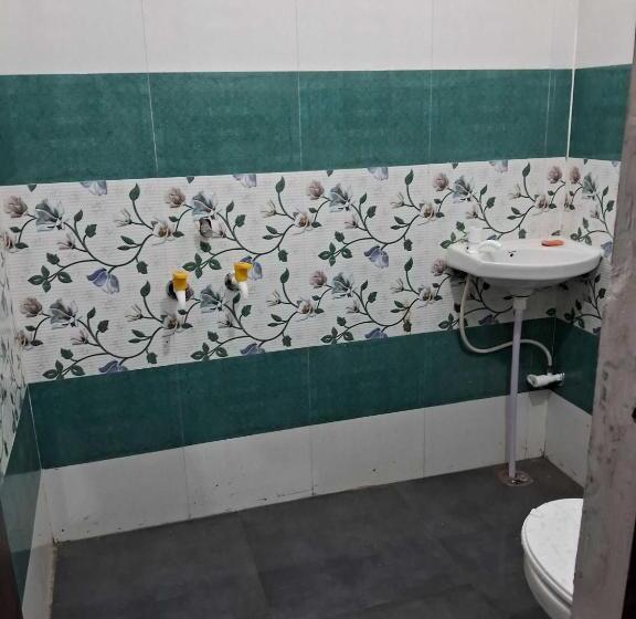 Klassiskt Trippelrum, Oyo Double Ss