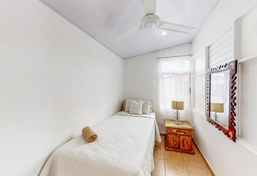 침실 2개 아파트, Paradise C 43