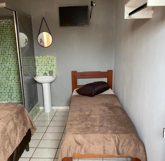 חדר סטנדרט לשלושה, Pousada Casa Da Fé