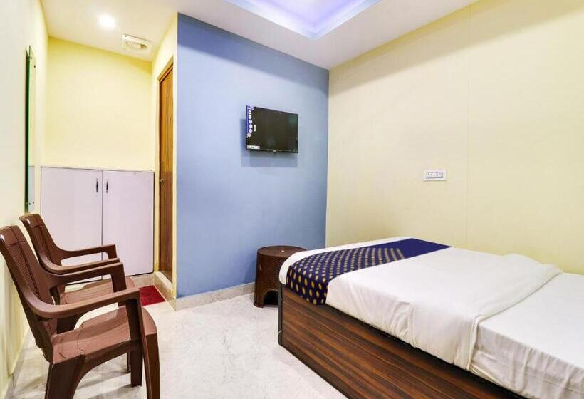 Quarto Estandar, Spot On Mayur Guest House