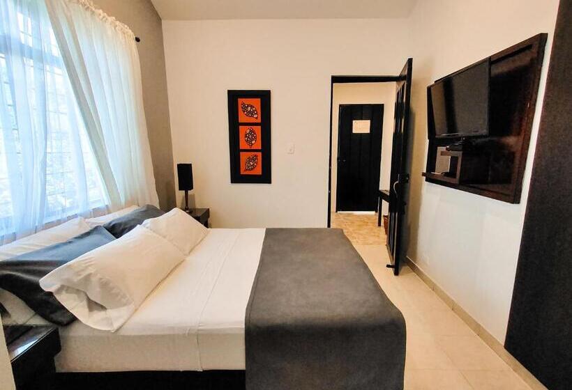 חדר סטנדרט לארבעה, Tierra Maravilla