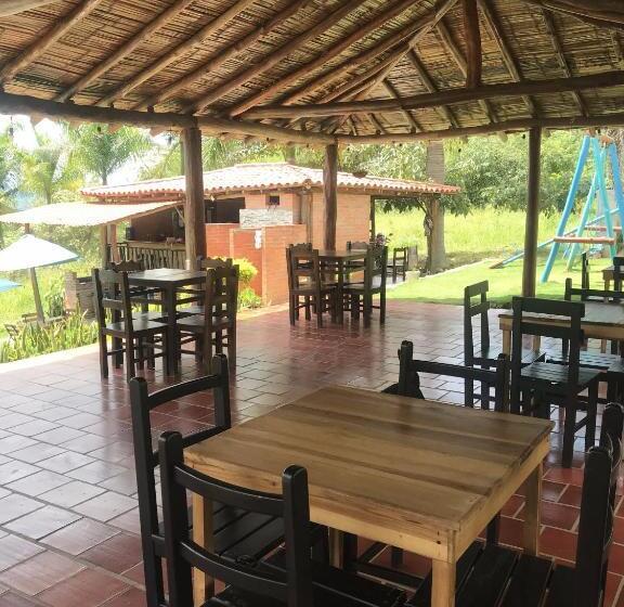 اتاق لوکس خانوادگی, Villas Del Bambú