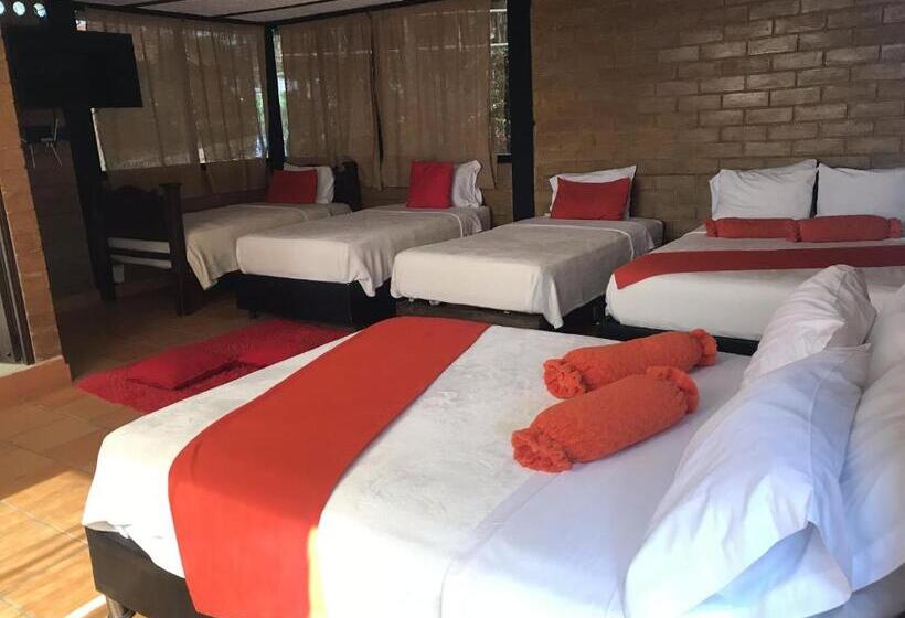 اتاق لوکس خانوادگی, Villas Del Bambú