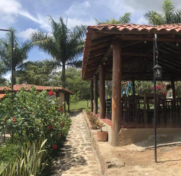 سوییت, Villas Del Bambú