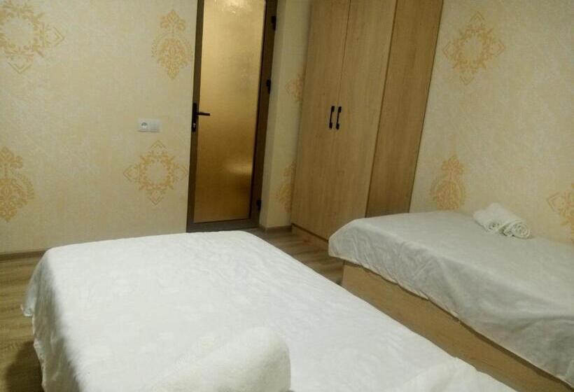 이코노미 트리플 룸, Elita House Samarkand
