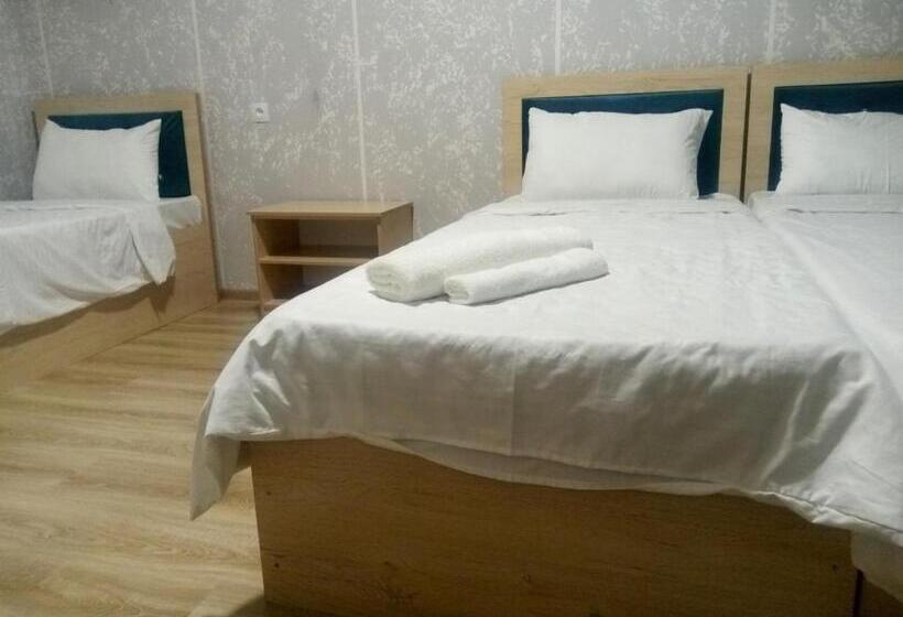 スタンダードトリプルルーム, Elita House Samarkand