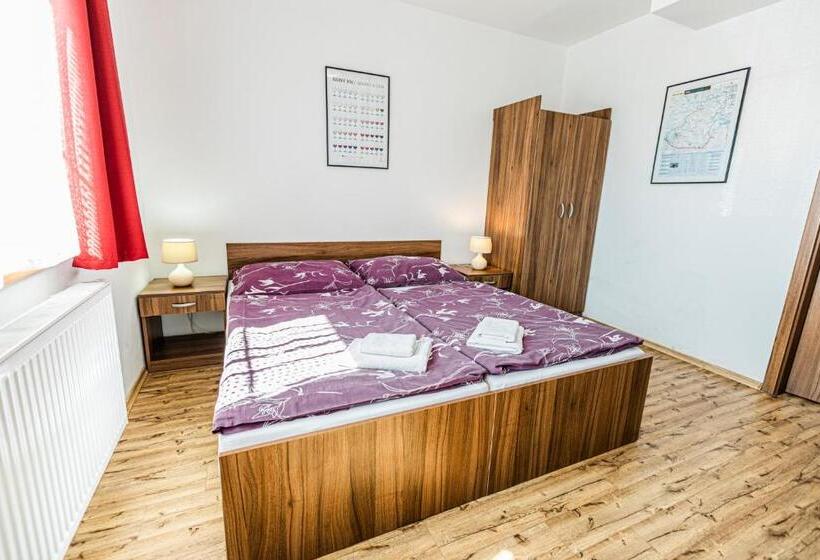 اتاق استاندارد, Penzion černý Sklep