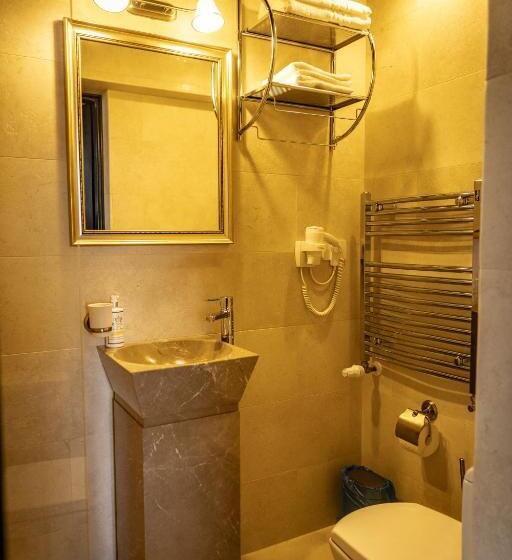 غرفة قياسية, Villa Harry