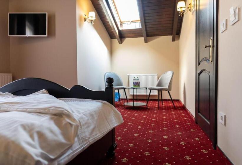 غرفة قياسية, Villa Harry