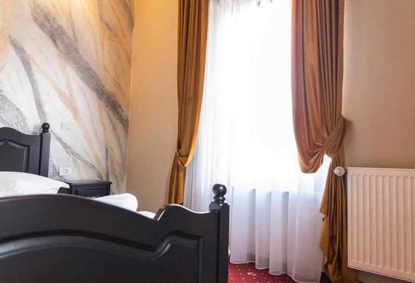 غرفة قياسية, Villa Harry