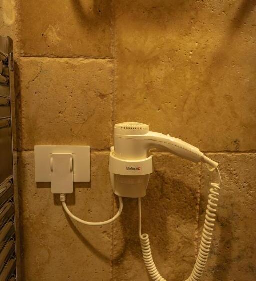 غرفة قياسية, Villa Harry