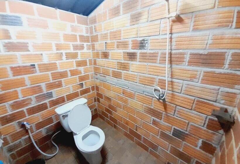 Standard Tent, Bangmara Hill