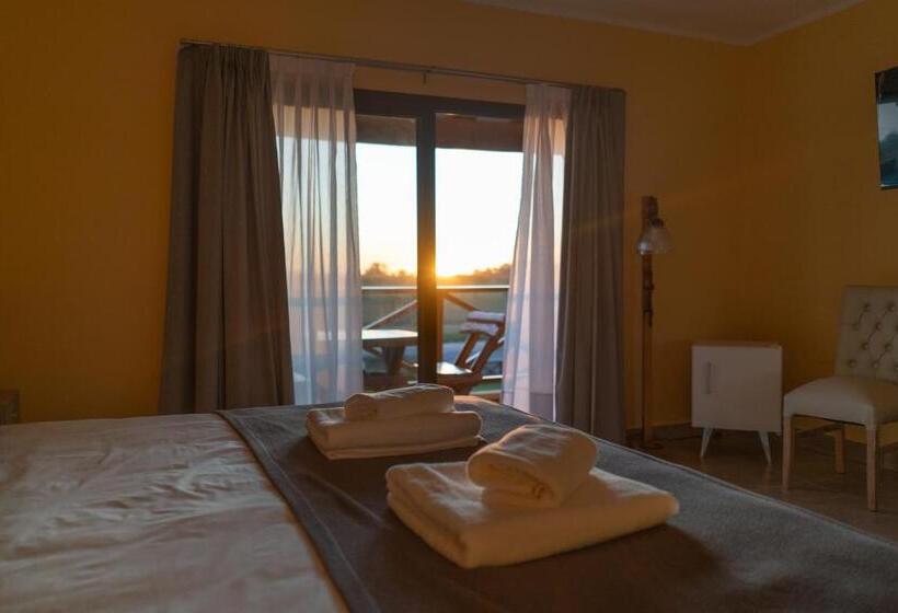 Люкс с Балконом, Un Alto En La Huella   Hotel Spa & Wellness Resort