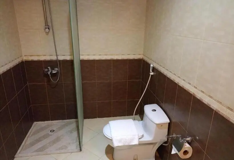 Standard Kolmen Hengen Huone, فندق سدرا مكة