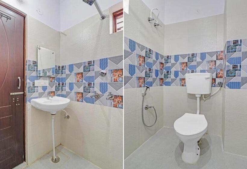 Трехместный Номер Классика, Oyo Flagship 81412 Gayatri Parks