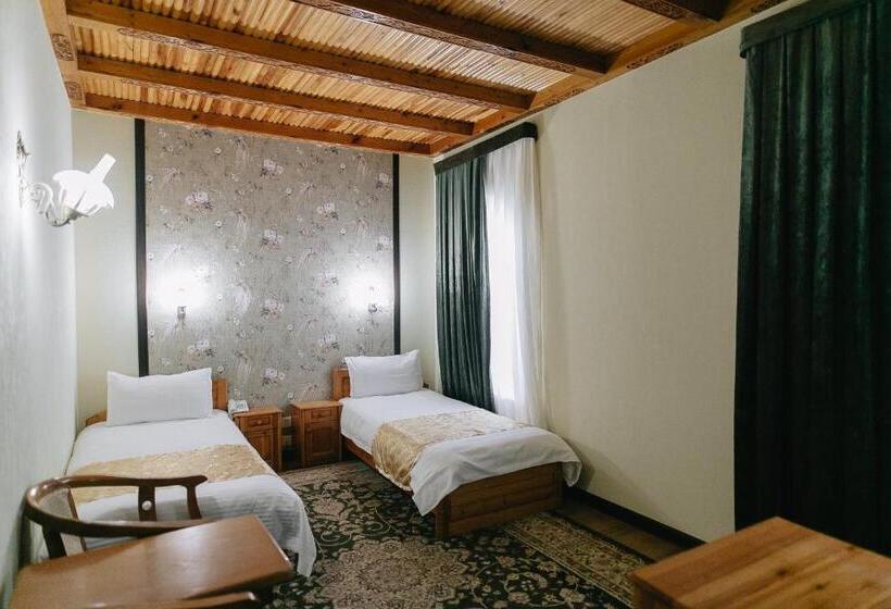 غرفة قياسية مطلّة علي الحديقة, Shaxerezada Boutique