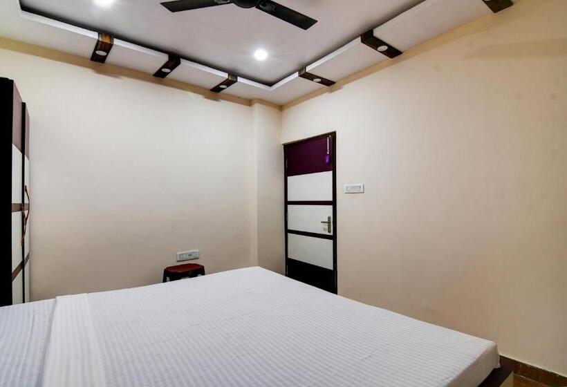 غرفة قياسية, Sisai Palace