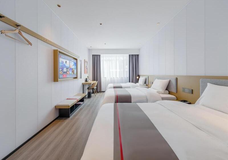 Трехместный Номер Superior, Thank Inn Linyi Jiaxing Fruit Market