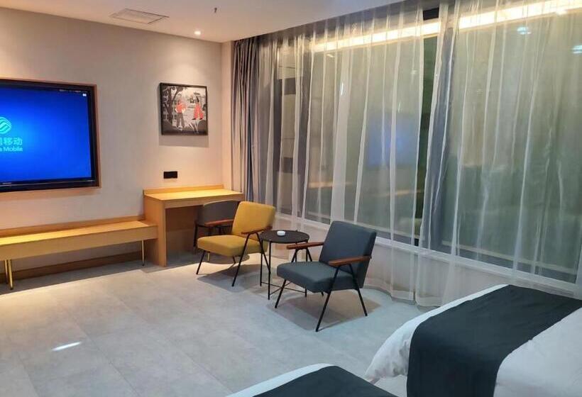 Camera Tripla Deluxe, Thank Inn Plus Baotou Kundulun District University Of Science And Technology