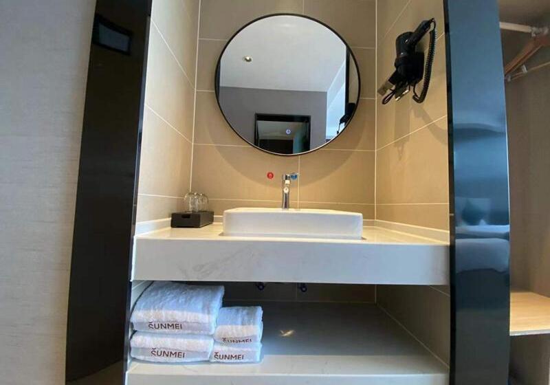 スイート, Thank Inn Plus Xinyang Gushi Liaocheng Avenue