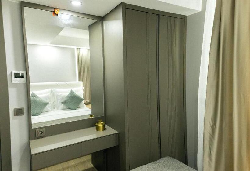 Люкс, Leaf River Suites