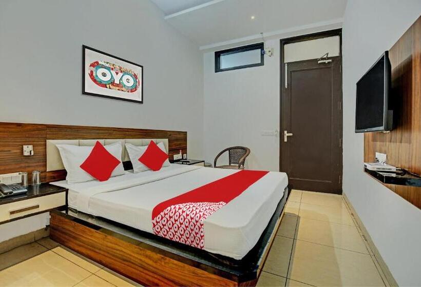 Pokój Trzyosobowy Klasyczny, Oyo Flagship 81231 Hotel Seven