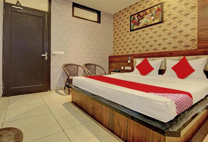 Pokój Trzyosobowy Klasyczny, Oyo Flagship 81231 Hotel Seven