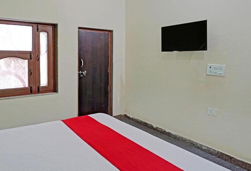 三人经典房间, Oyo Flagship 81535 Hotel Krishna Vandanam