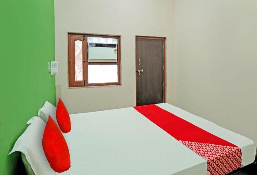 三人经典房间, Oyo Flagship 81535 Hotel Krishna Vandanam