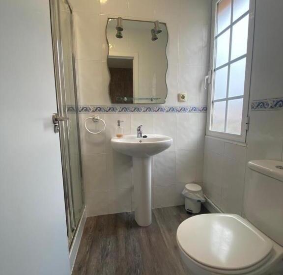 Номер Стандарт, Hospedaje Stop