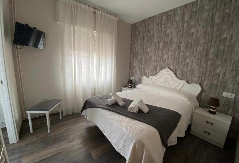Номер Стандарт, Hospedaje Stop