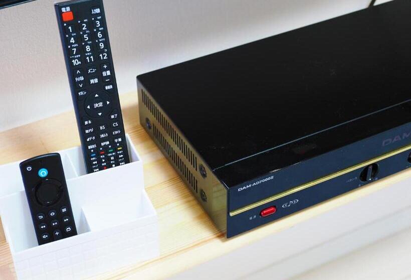 חדר סטנדרט לארבעה, Locona +rakuta