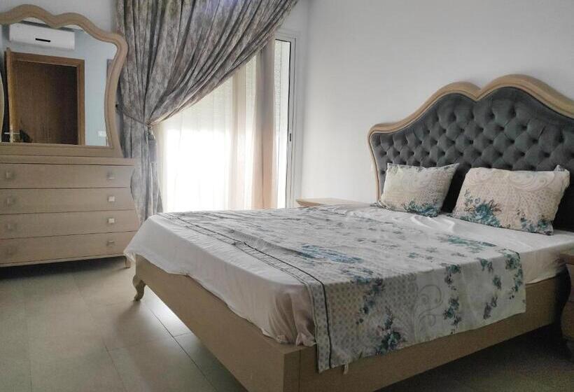 اتاق استاندارد, Room In Apartment Refined Elegance Cite Les Palmiers