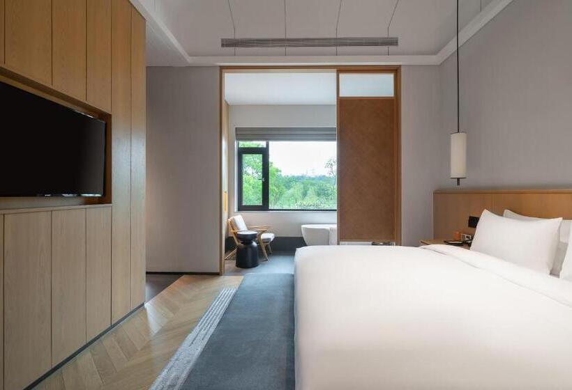 3 Bedroom Suite, Pokkei Hotel Shaoxing