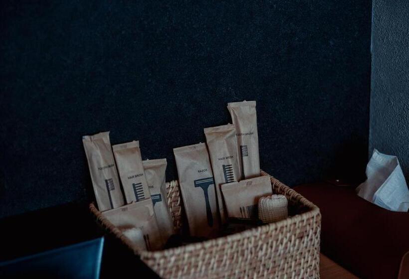 Camera Quadrupla Standard, Private Your Resort Ittekurai 松山