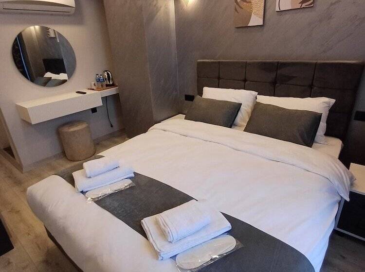 Quarto Estandar, White Palace Haliç