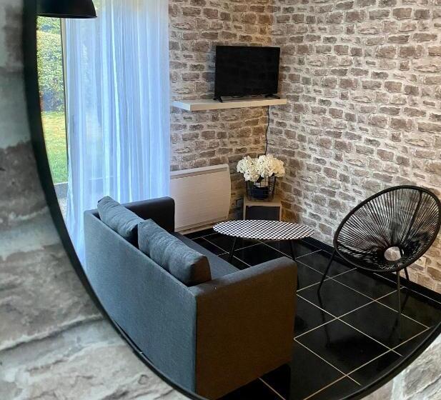 스탠다드 스튜디오 정원 전망, Business Appart Hôtel Montbéliard