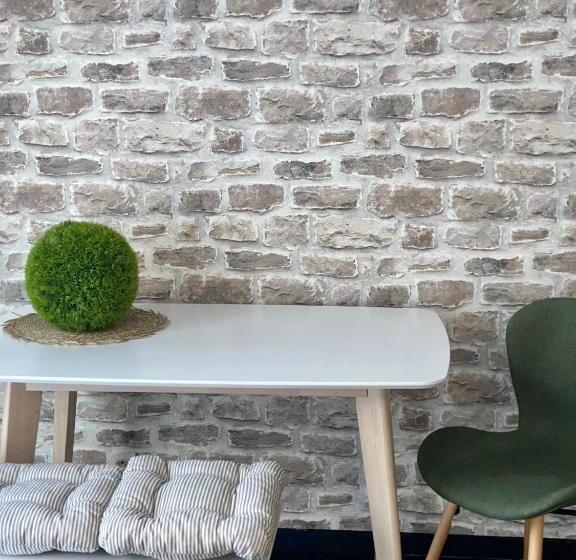 스탠다드 스튜디오 정원 전망, Business Appart Hôtel Montbéliard