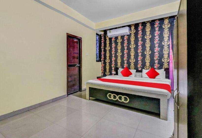 Habitació Triple Clàssica, Flagship Hotel Welcome Inn