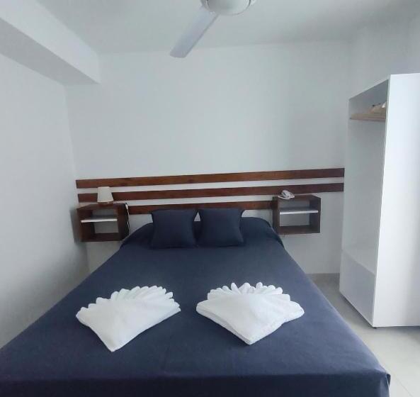 غرفة قياسية, Catalina