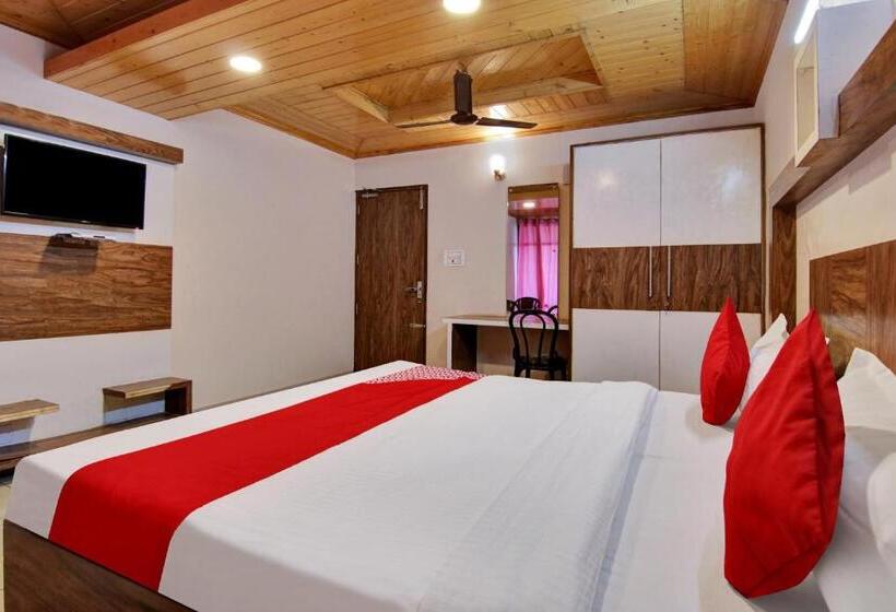 三人经典房间, Flagship Kasauli View