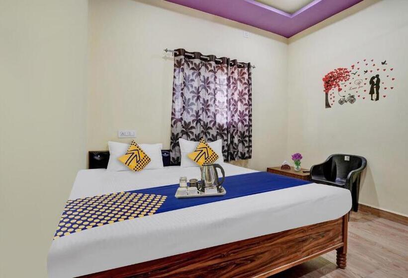 三人经典房间, Spot On Jp Lodging & Restaurant